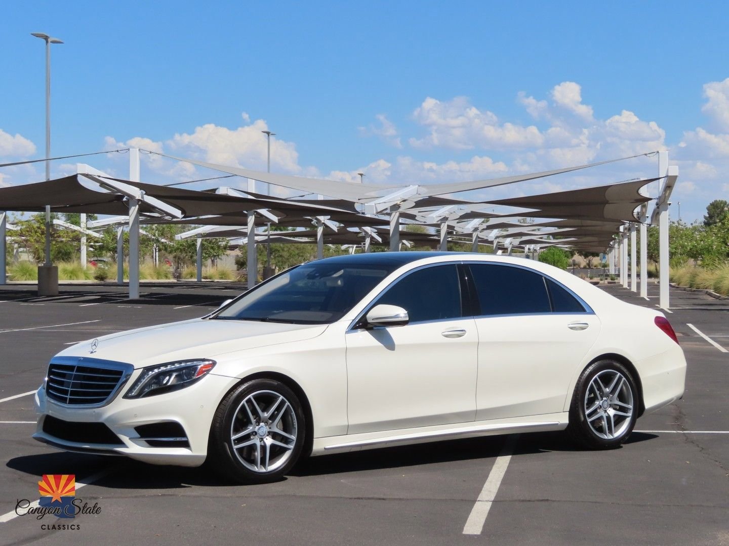 Used 2014 Mercedes-Benz S 550 Sedan w/ Sport Package w/ Sport Package image 9