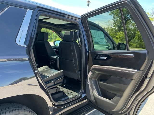 New 2026 Chevrolet Tahoe Premier w/ Sun And Tow Package AWD/4WD image 21