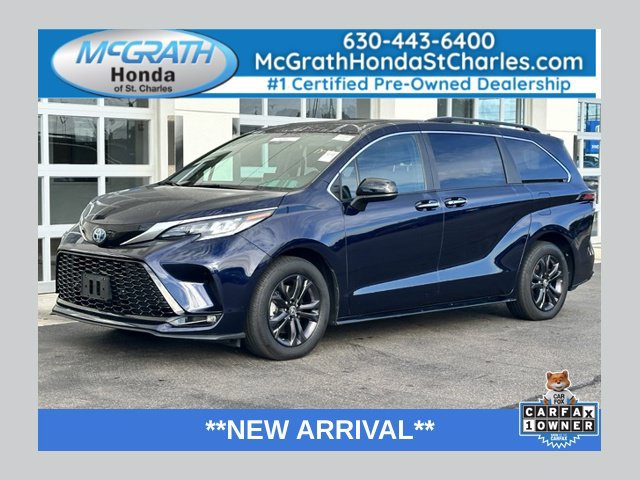 Used 2024 Toyota Sienna XSE w/ XSE Plus Package AWD/4WD image 1