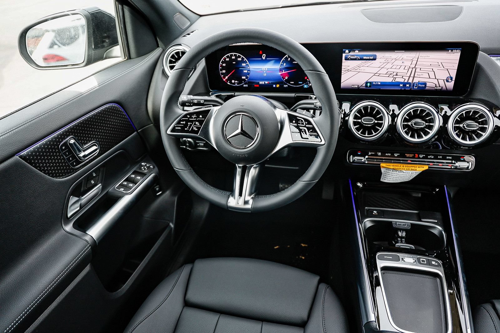 New 2025 Mercedes-Benz GLA 250 image 14