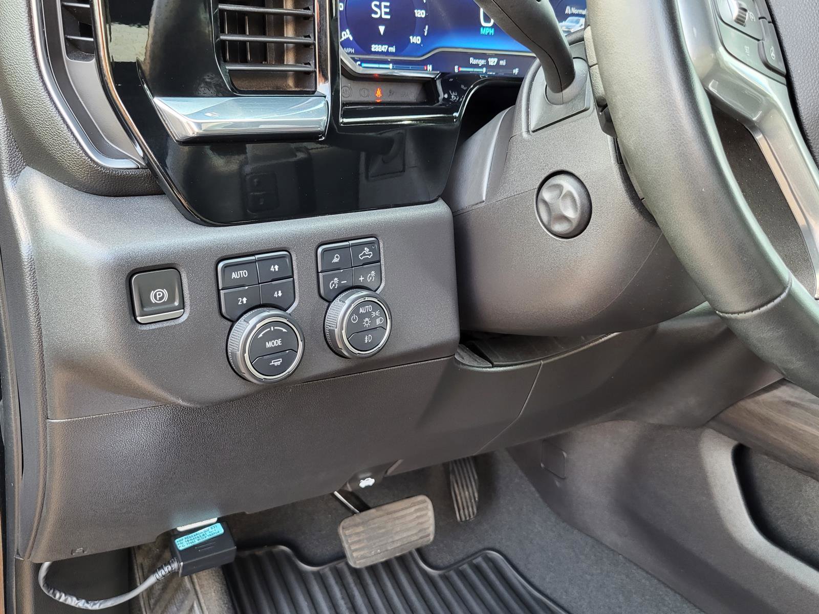 Used 2024 Chevrolet Silverado 1500 LTZ w/ LTZ Convenience Package II image 18