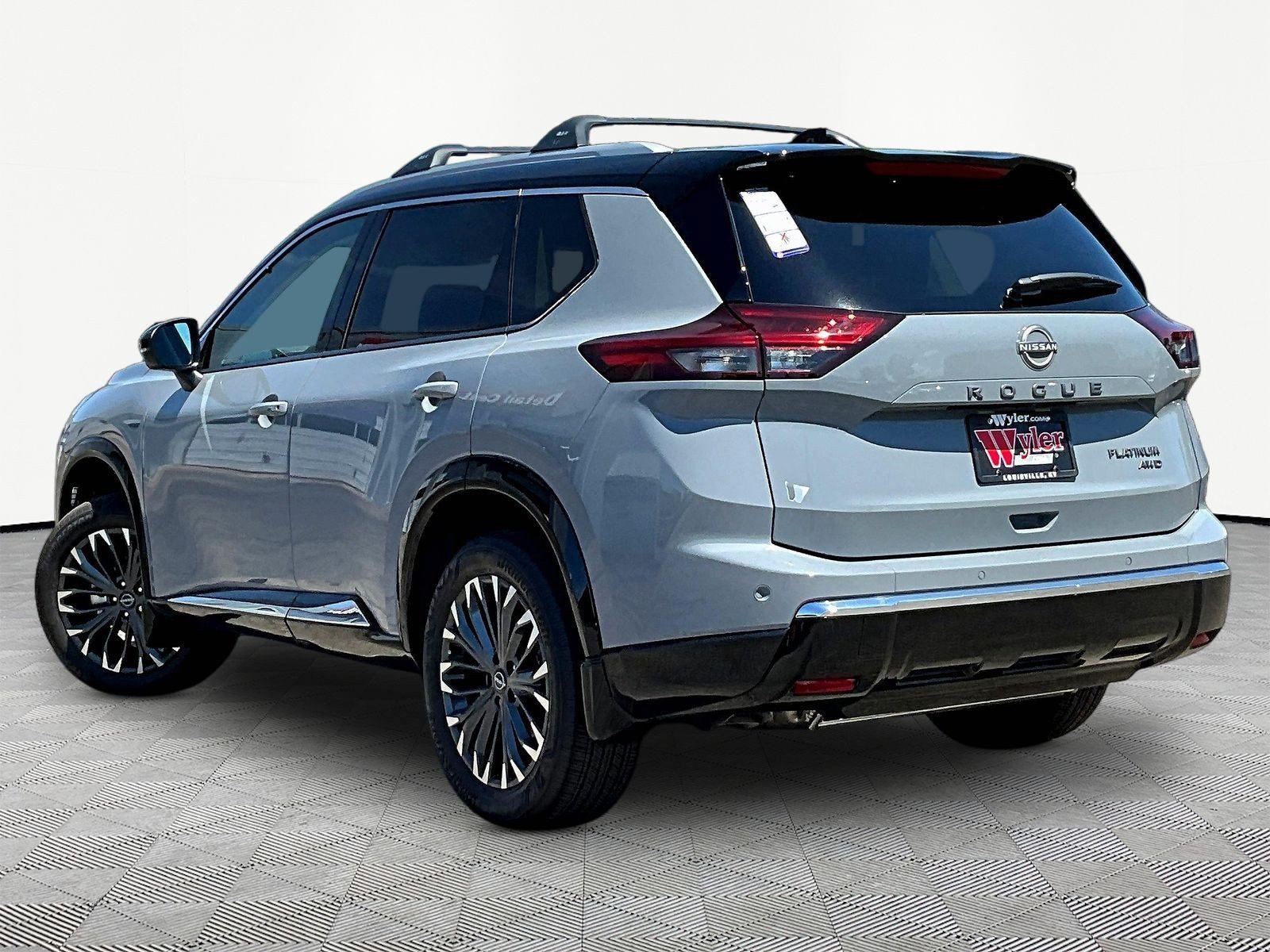 New 2026 Nissan Rogue Platinum w/ Platinum Premium Package AWD/4WD image 4