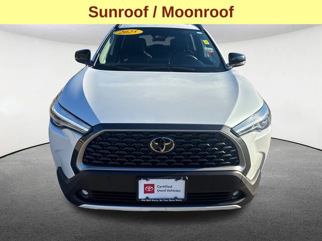 Certified 2025 Toyota Corolla Cross XLE image 4