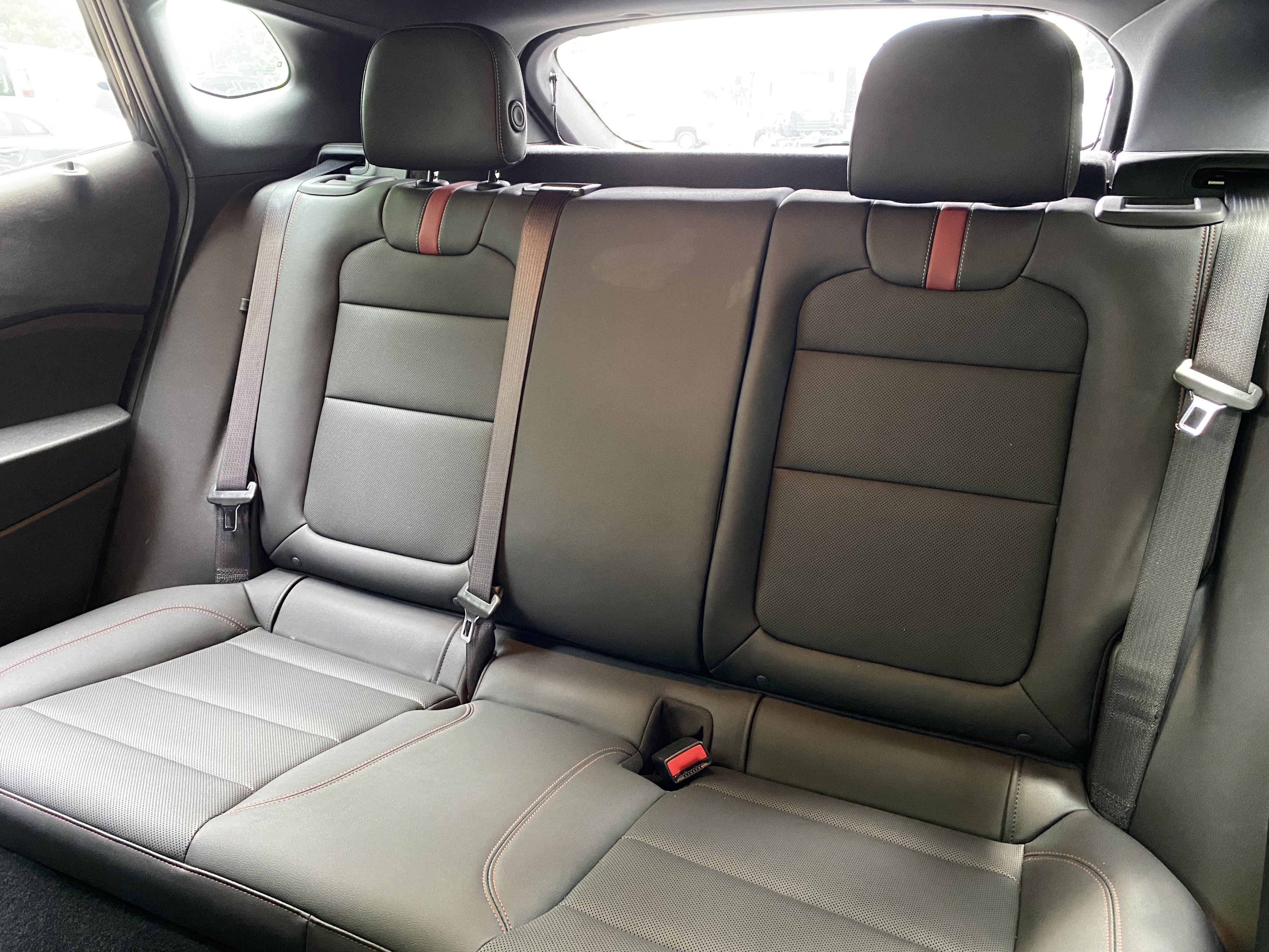 Used 2024 Chevrolet Trax RS FWD image 34
