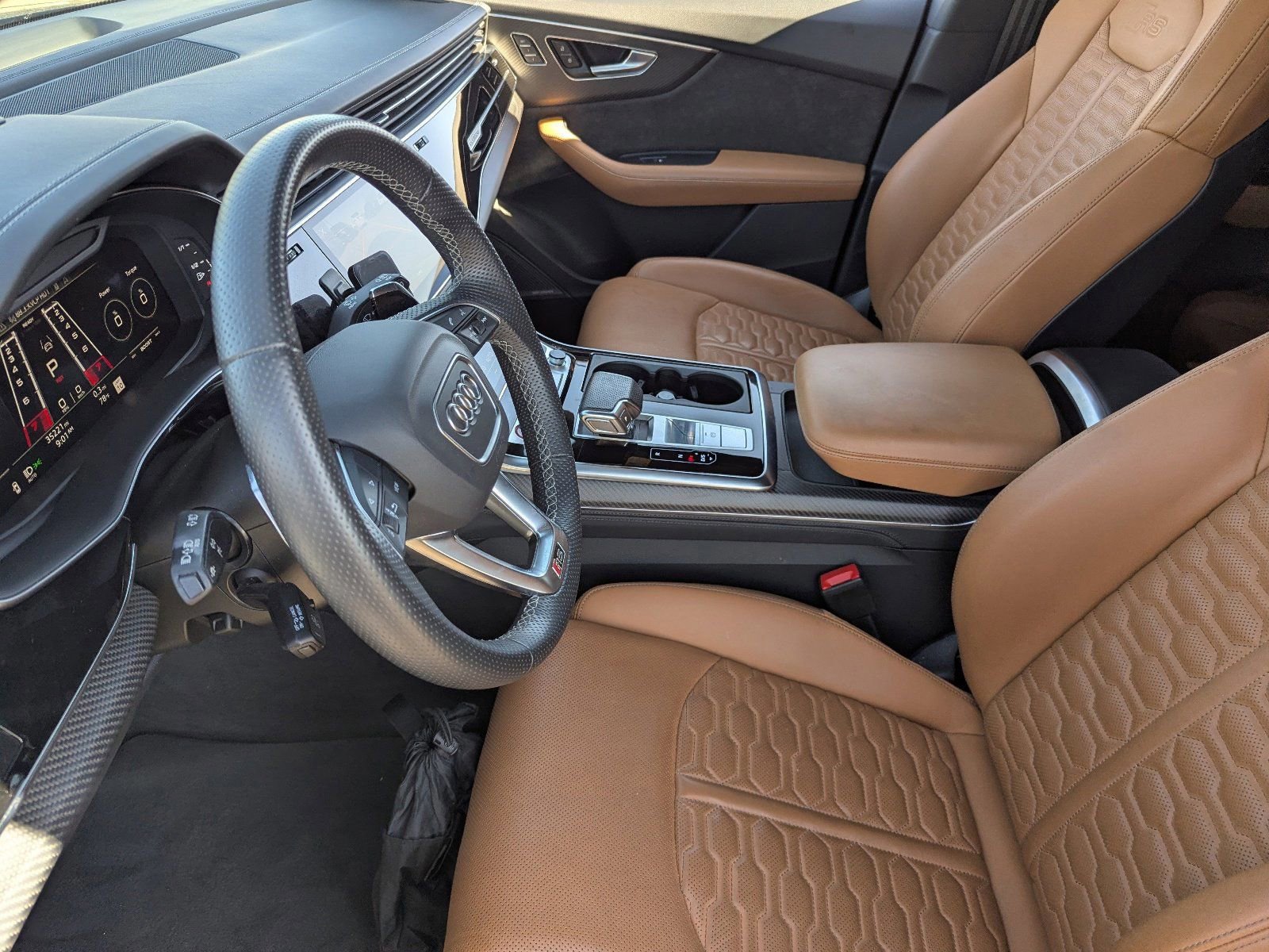 Used 2022 Audi RS Q8 image 23