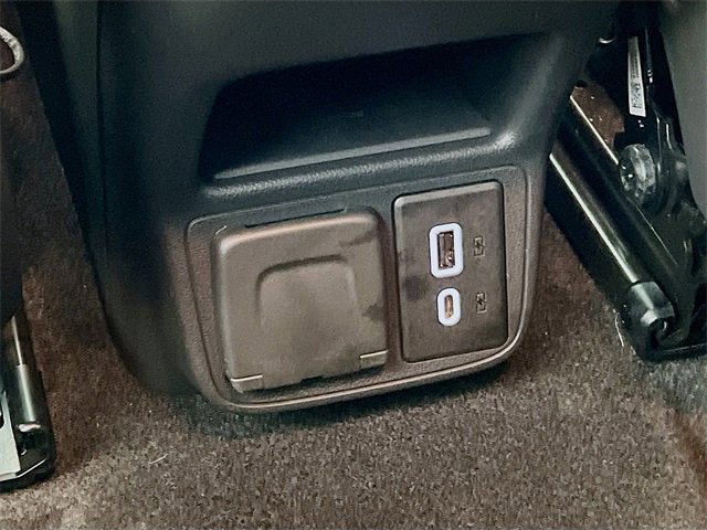 Used 2022 Chevrolet TrailBlazer RS w/ Technology Package image 33