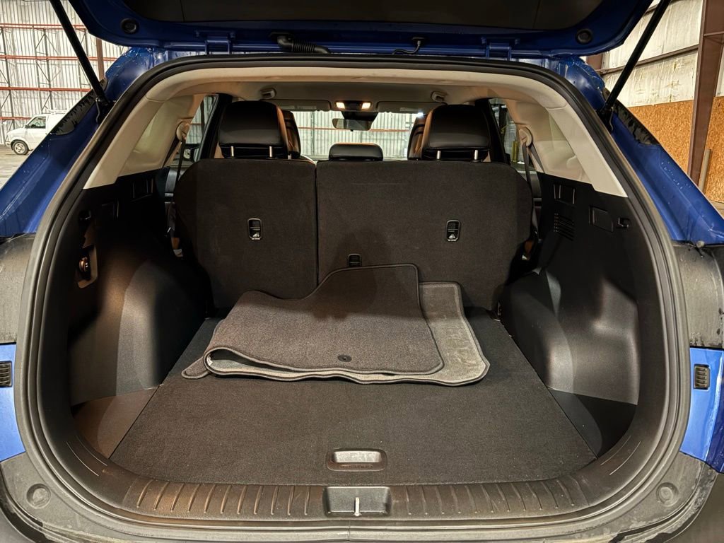 Used 2023 Kia Sportage EX image 13