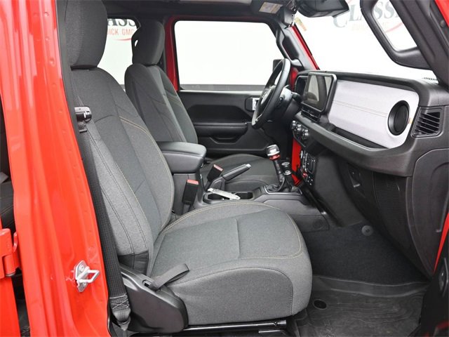 Used 2024 Jeep Wrangler Willys image 10