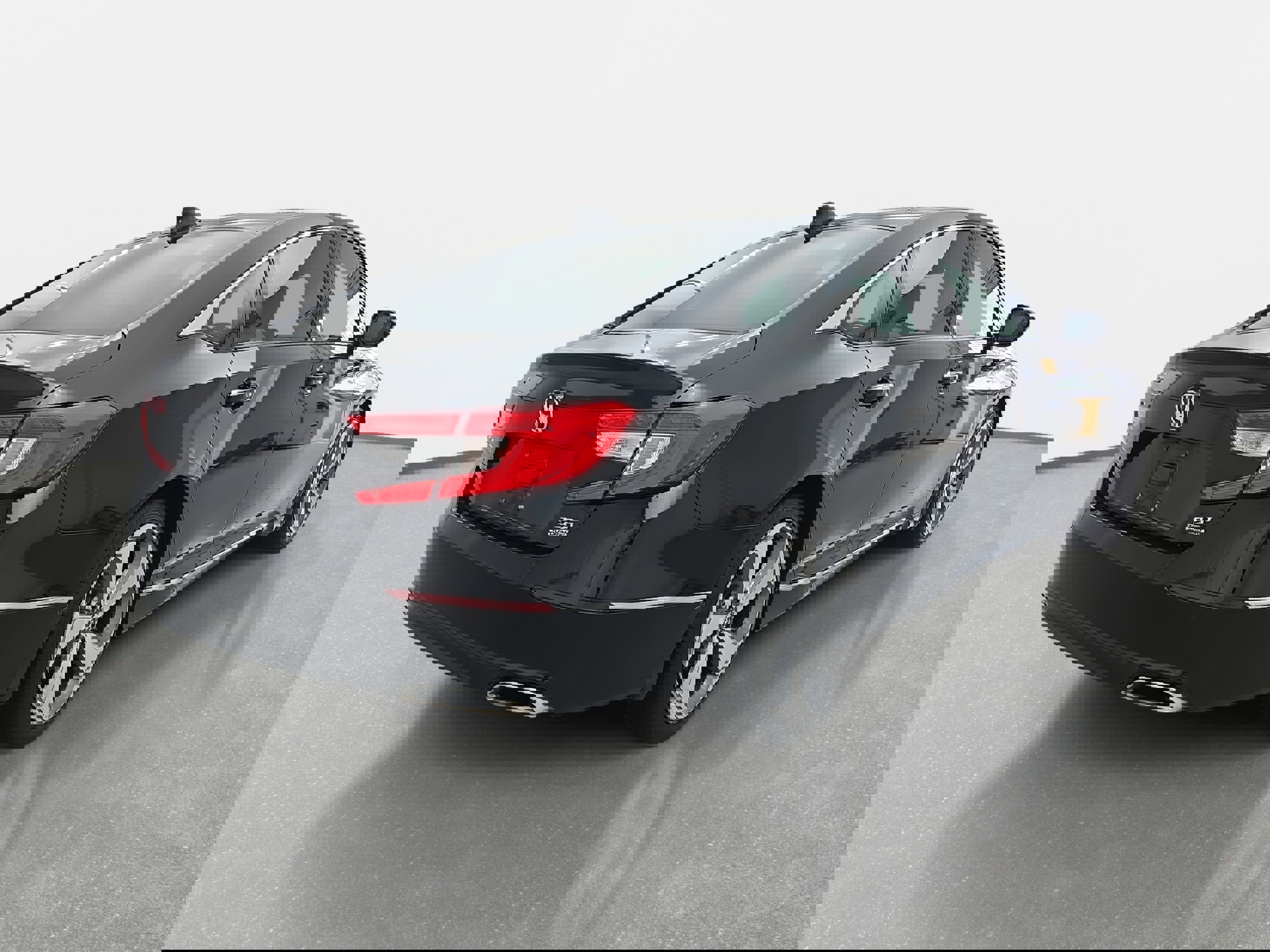 Used 2020 Honda Accord Touring image 5