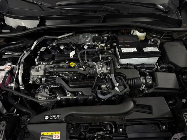 Used 2025 Toyota Corolla Cross XLE w/ Convenience Package image 13