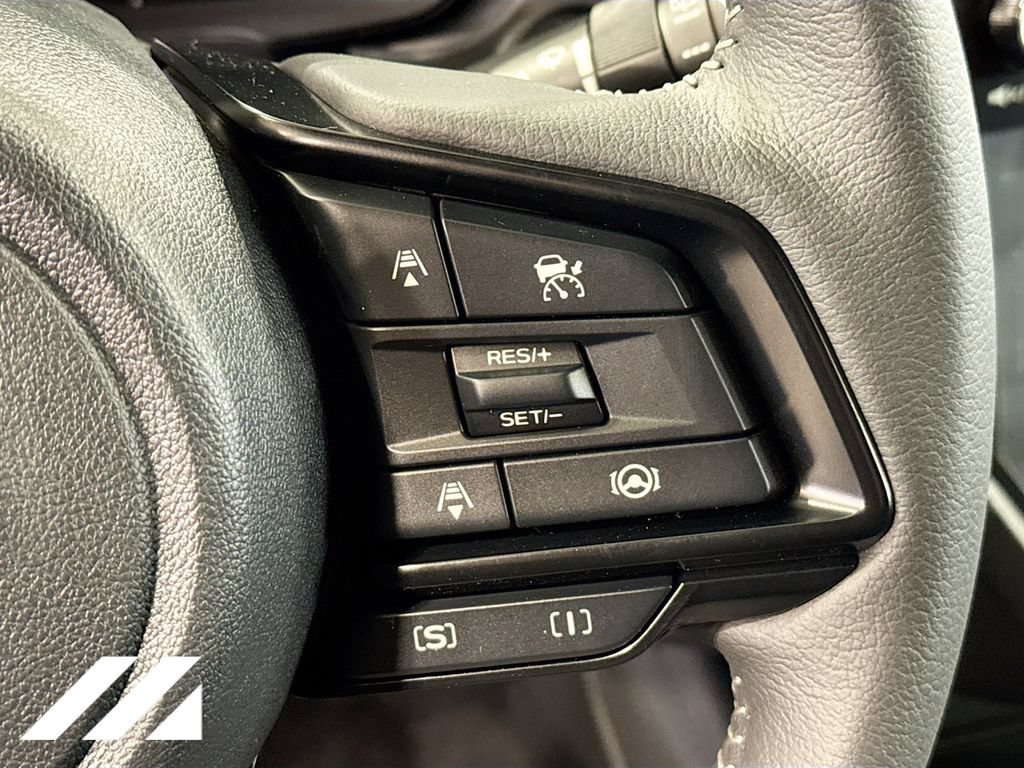 Used 2026 Subaru Forester Premium AWD/4WD image 13