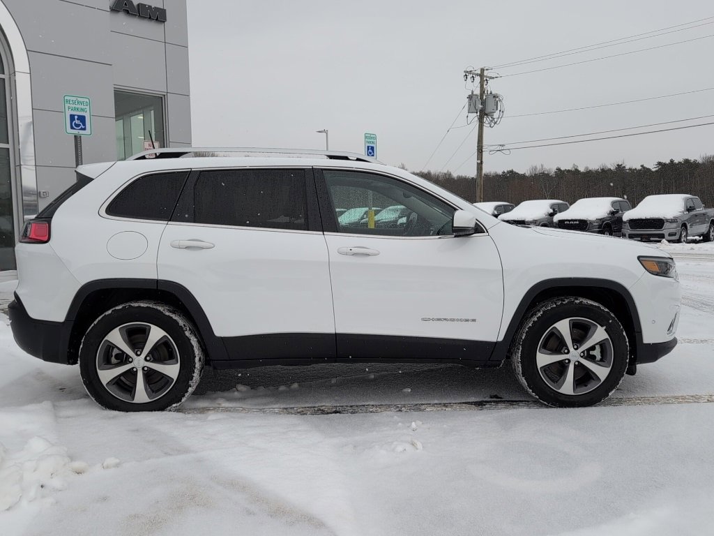 Used 2021 Jeep Cherokee Limited image 8