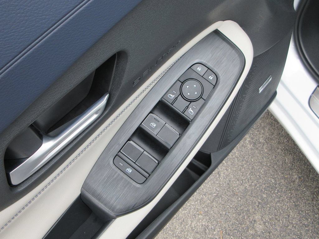 New 2026 Nissan Sentra SL w/ Floor Mat Package FWD image 18