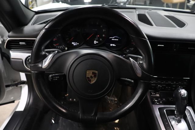 Used 2016 Porsche 911 Carrera RWD image 19