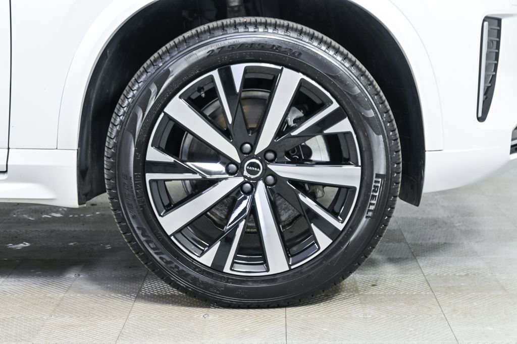 Certified 2026 Volvo XC90 B5 Core w/ Protection Package Premier AWD/4WD image 40