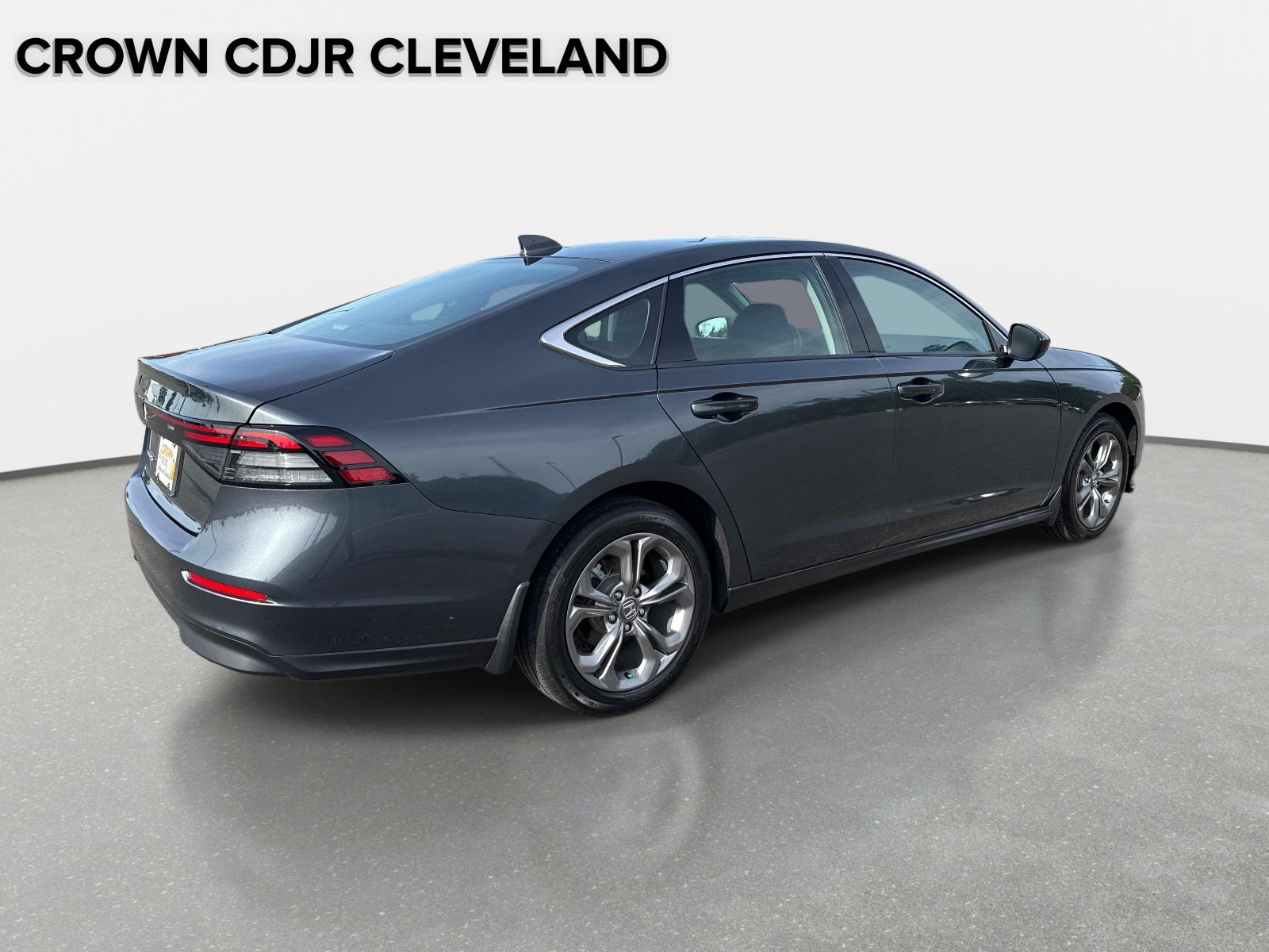 Used 2024 Honda Accord EX image 4