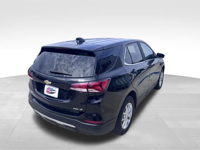 Used 2023 Chevrolet Equinox LT w/ Driver Convenience Package AWD/4WD image 5