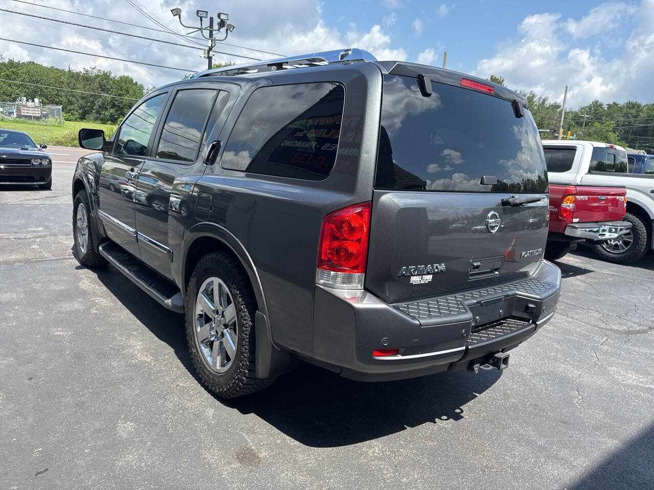 Used 2010 Nissan Armada Platinum image 6