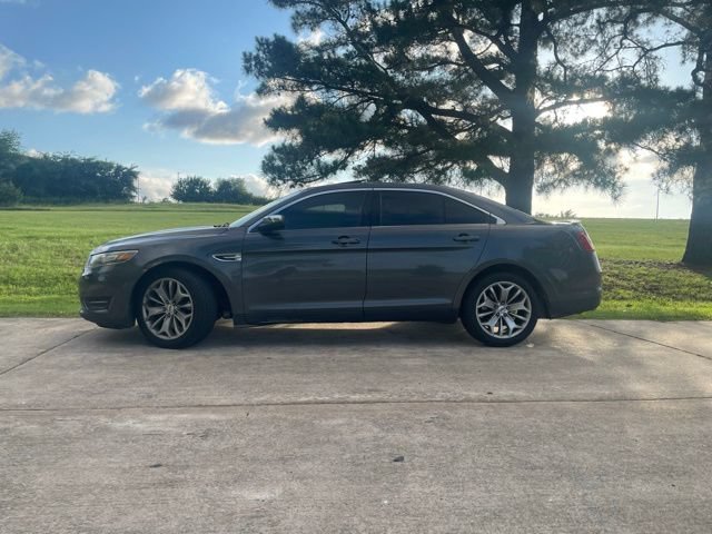 Used 2015 Ford Taurus Limited FWD image 5