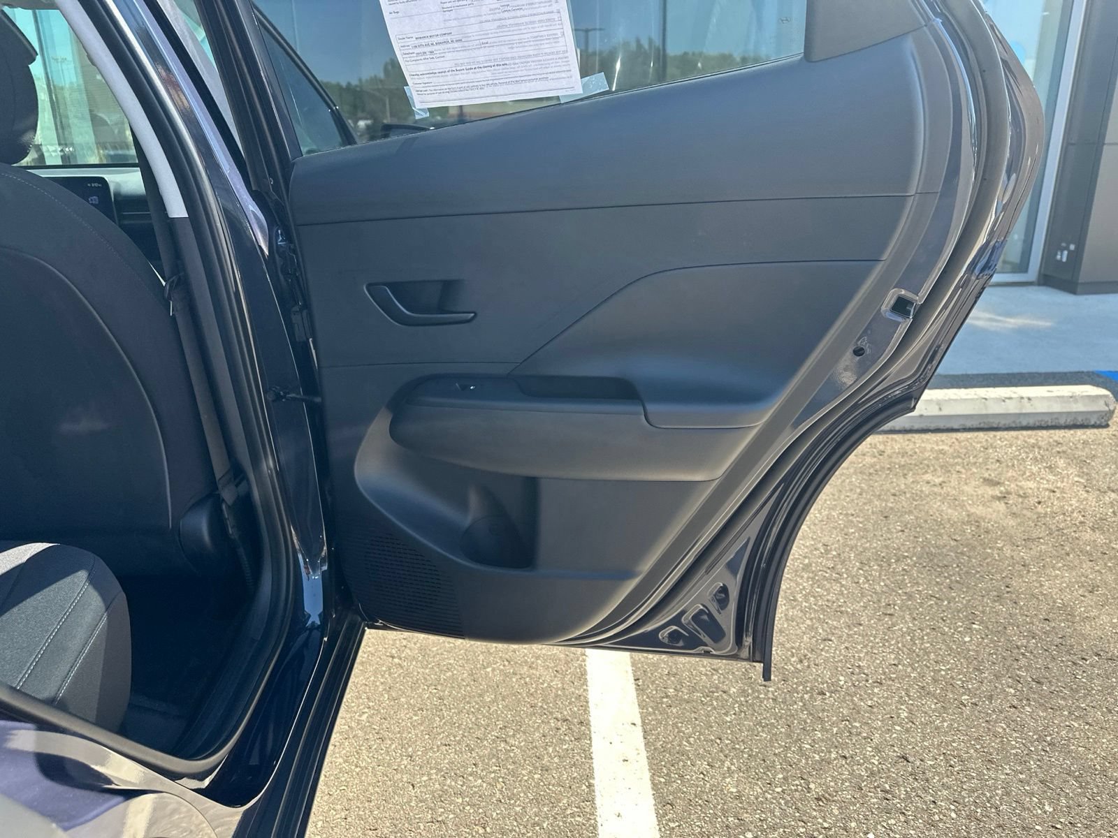Used 2025 Hyundai Kona SEL AWD/4WD image 27