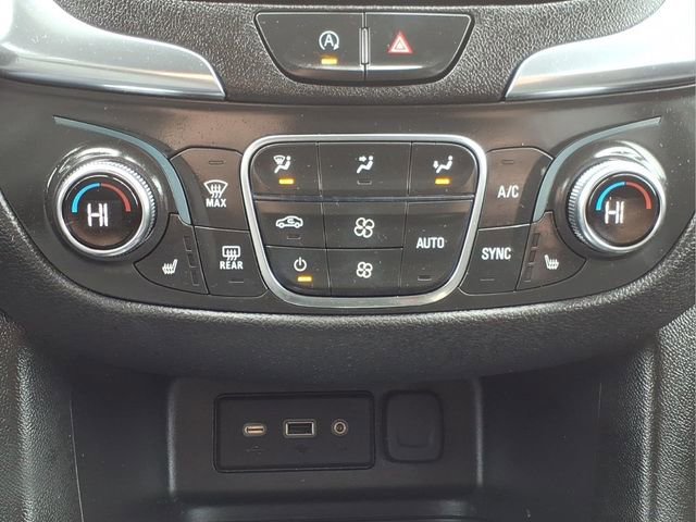 Used 2024 Chevrolet Equinox LT w/ LPO, Floor Liner Package image 17