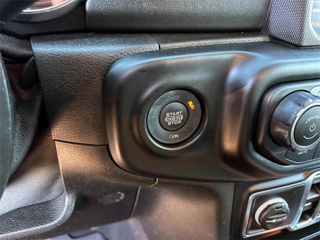 Used 2021 Jeep Wrangler Unlimited Sahara image 30