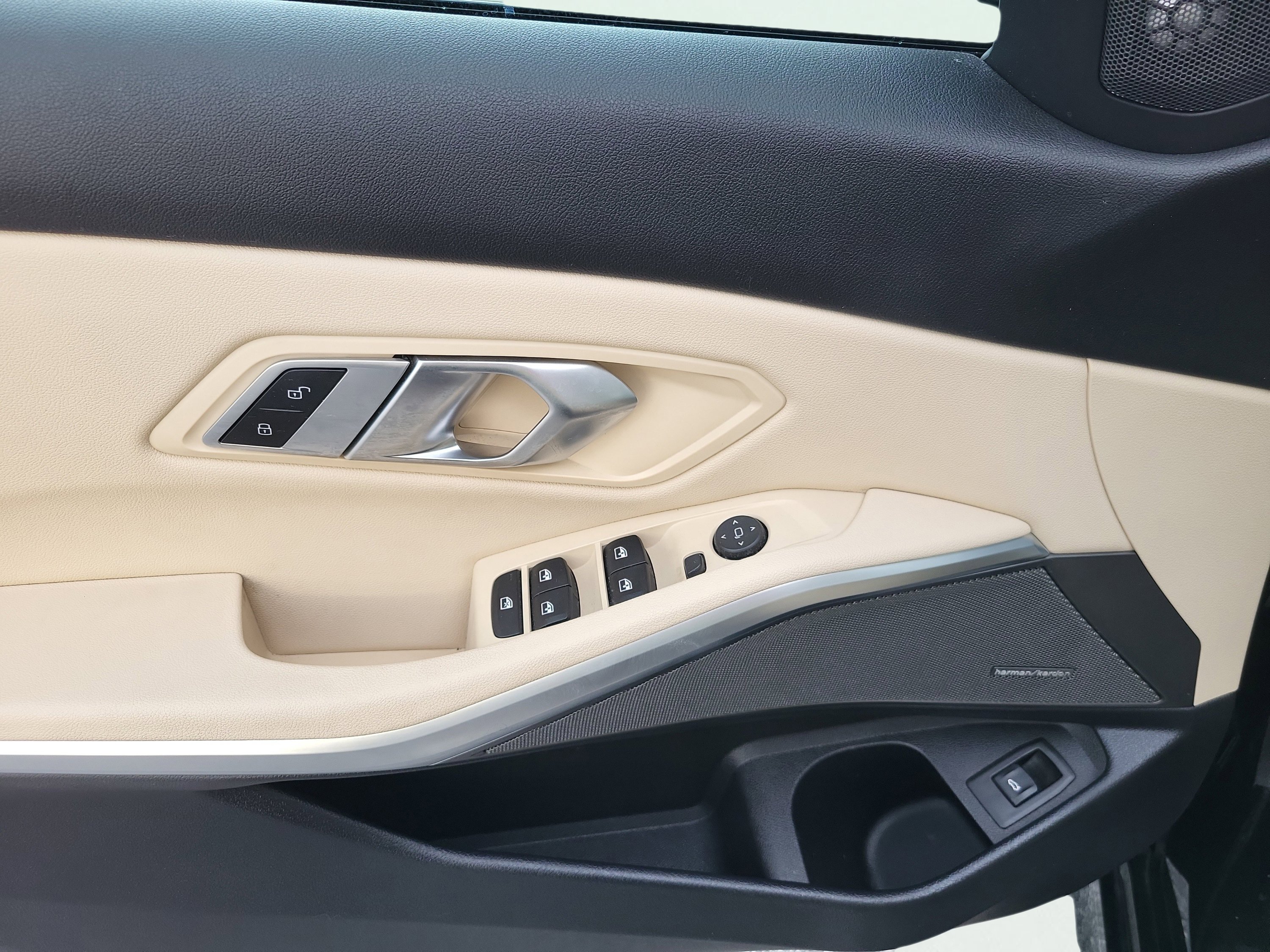 Used 2019 BMW 330i xDrive Sedan AWD/4WD image 23