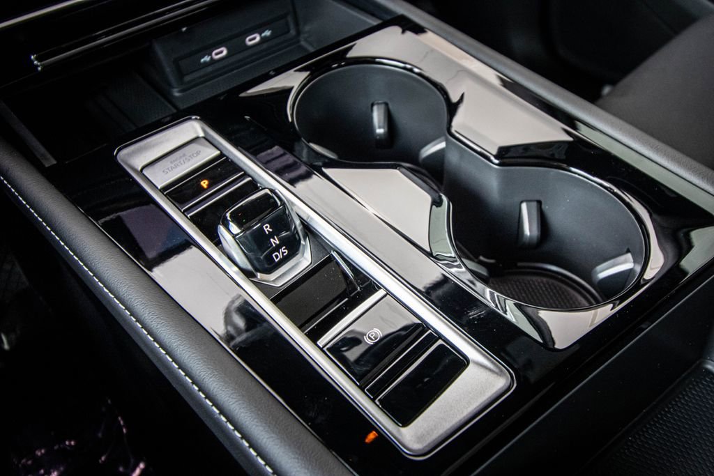 New 2026 Volkswagen Atlas Cross Sport SE FWD image 36