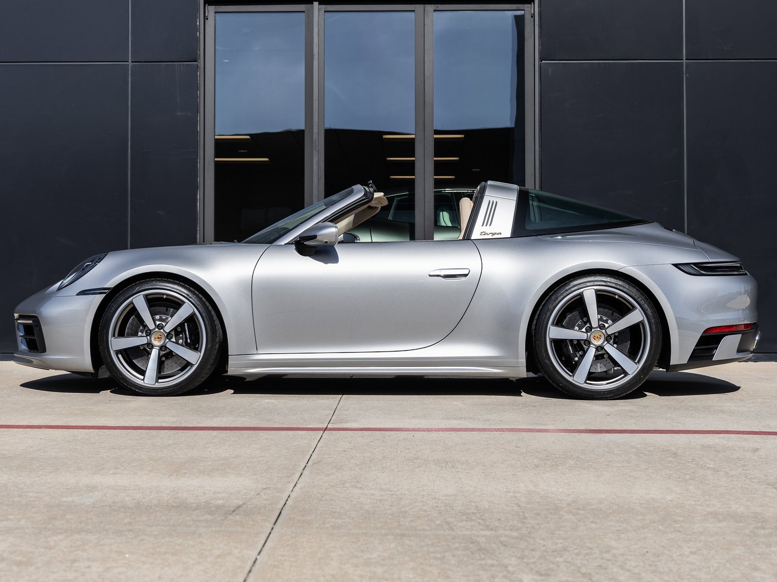Certified 2021 Porsche 911 Targa 4S Heritage Design video 2