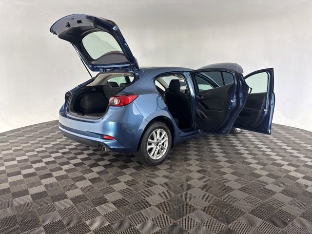 Used 2017 MAZDA MAZDA3 Sport image 14