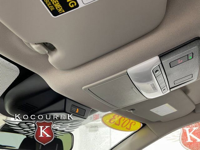 Used 2023 Nissan Rogue SV AWD/4WD image 18