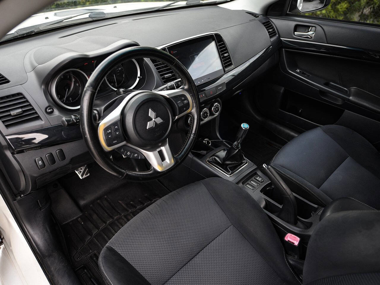 Used 2015 Mitsubishi Lancer Evolution GSR AWD/4WD image 9
