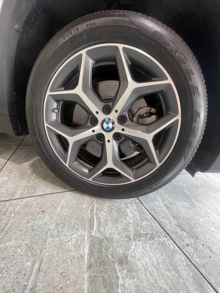Used 2018 BMW X1 sDrive28i image 17
