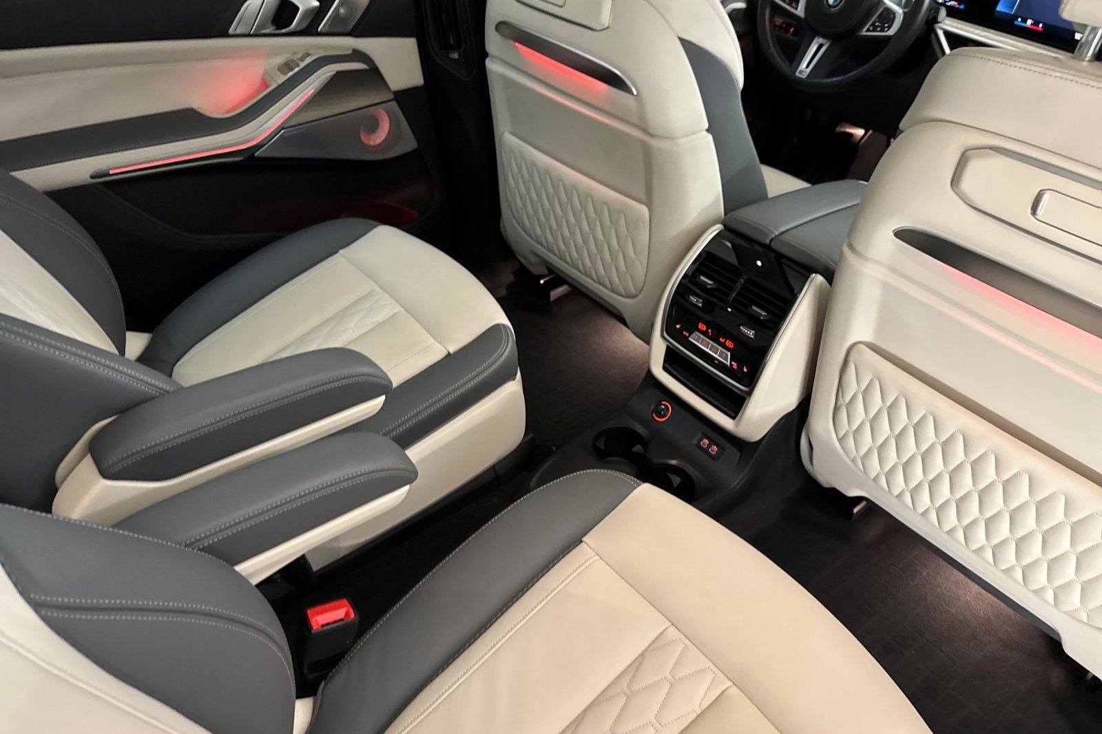 Certified 2023 BMW X7 M60i w/ Executive Package AWD/4WD image 30