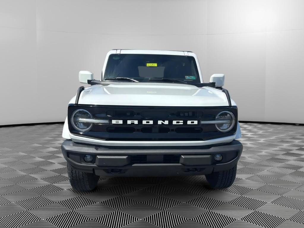 Used 2023 Ford Bronco Outer Banks AWD/4WD image 7