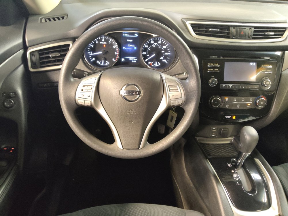 Used 2016 Nissan Rogue S FWD image 22