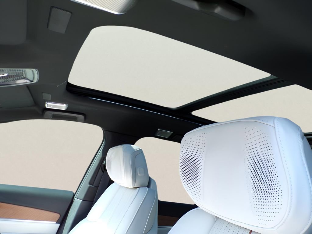 New 2026 Cadillac Vistiq Luxury image 10