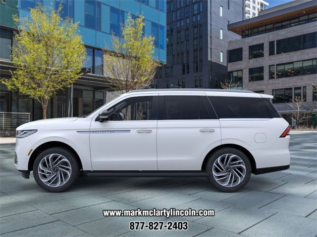 New 2026 Lincoln Navigator Premiere image 3