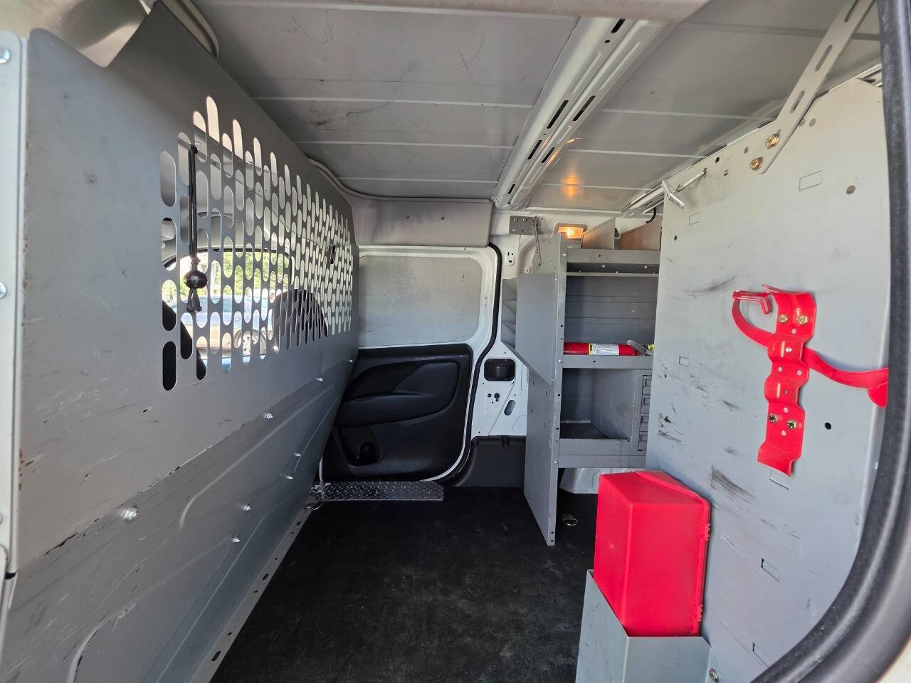 Used 2019 RAM ProMaster City Tradesman SLT FWD image 25
