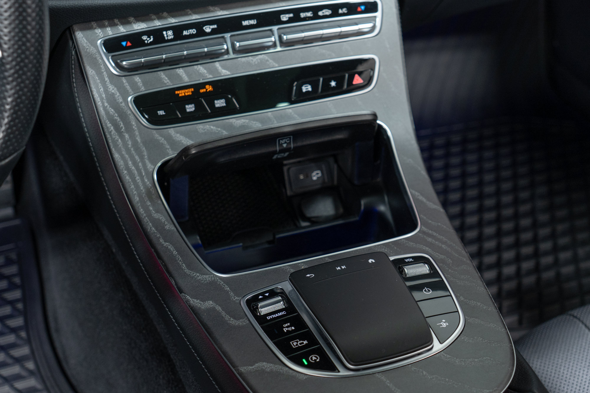 Certified 2022 Mercedes-Benz E 450 4MATIC Coupe image 22