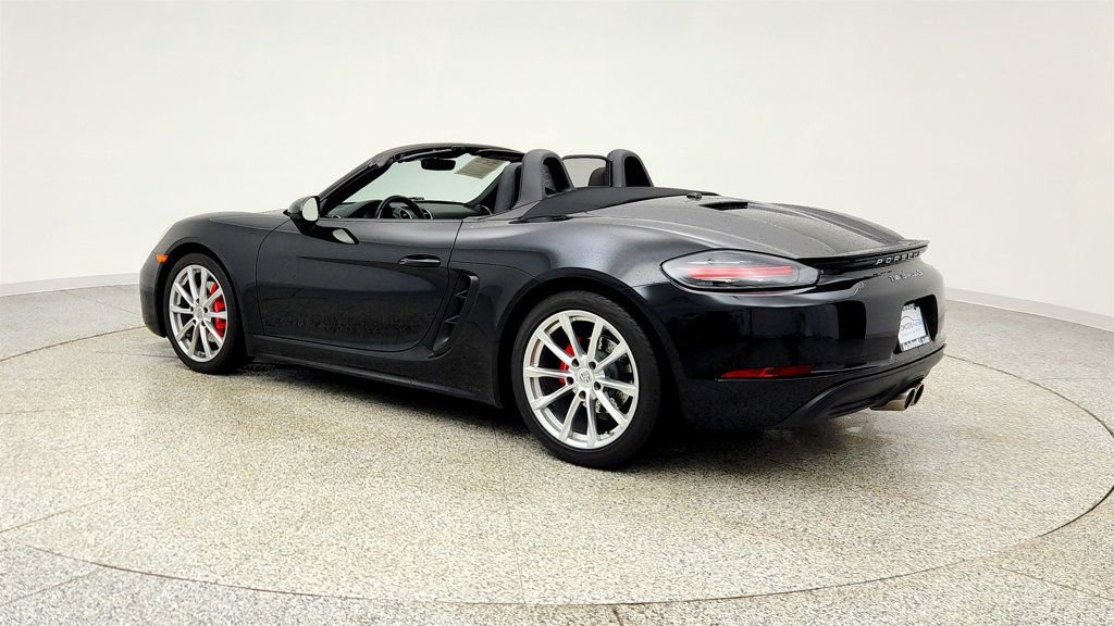 Used 2018 Porsche 718 Boxster S RWD image 7