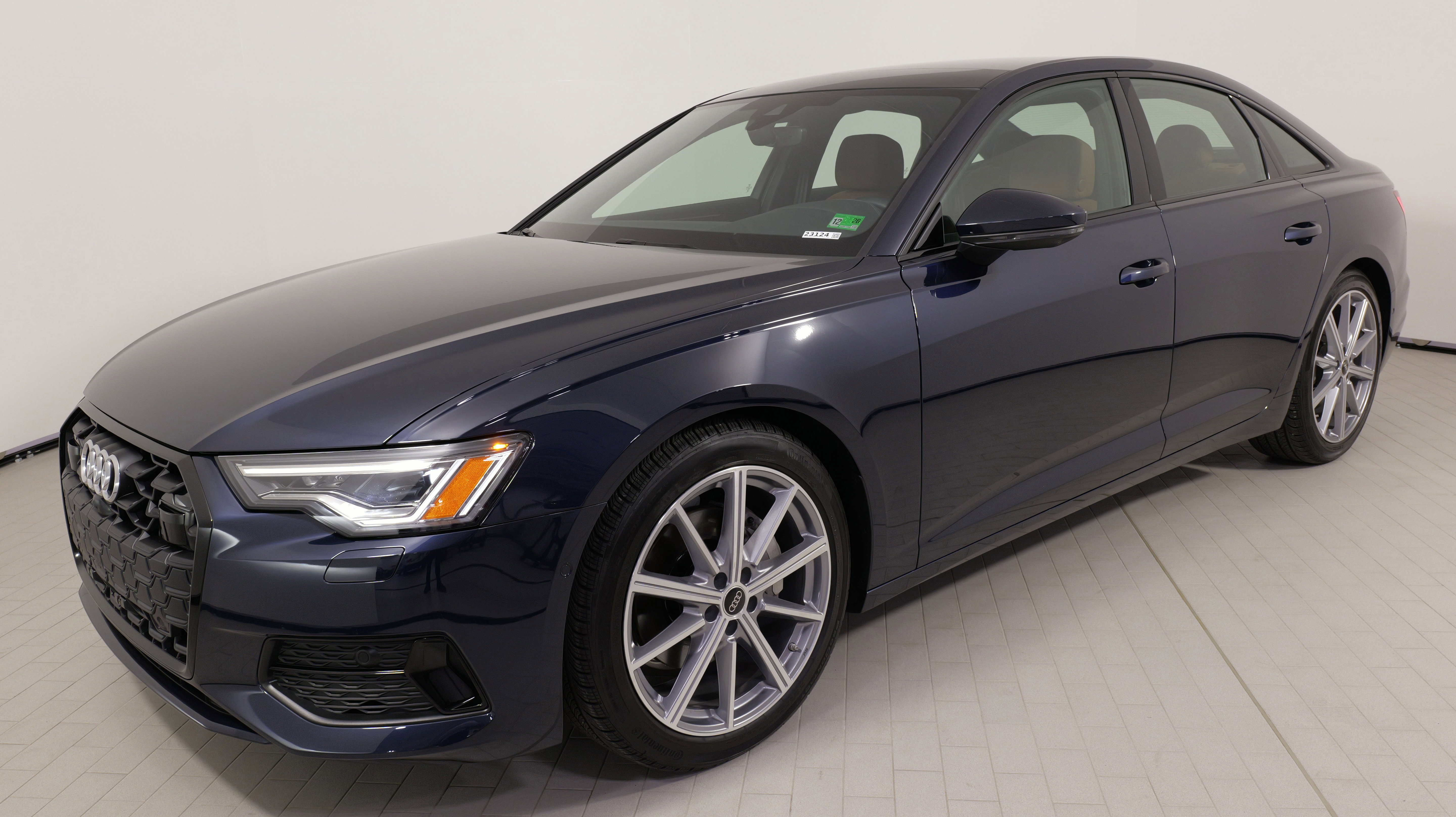 Used 2025 Audi A6 2.0T Premium image 4