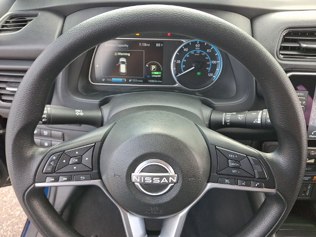 Used 2025 Nissan Leaf S FWD image 4