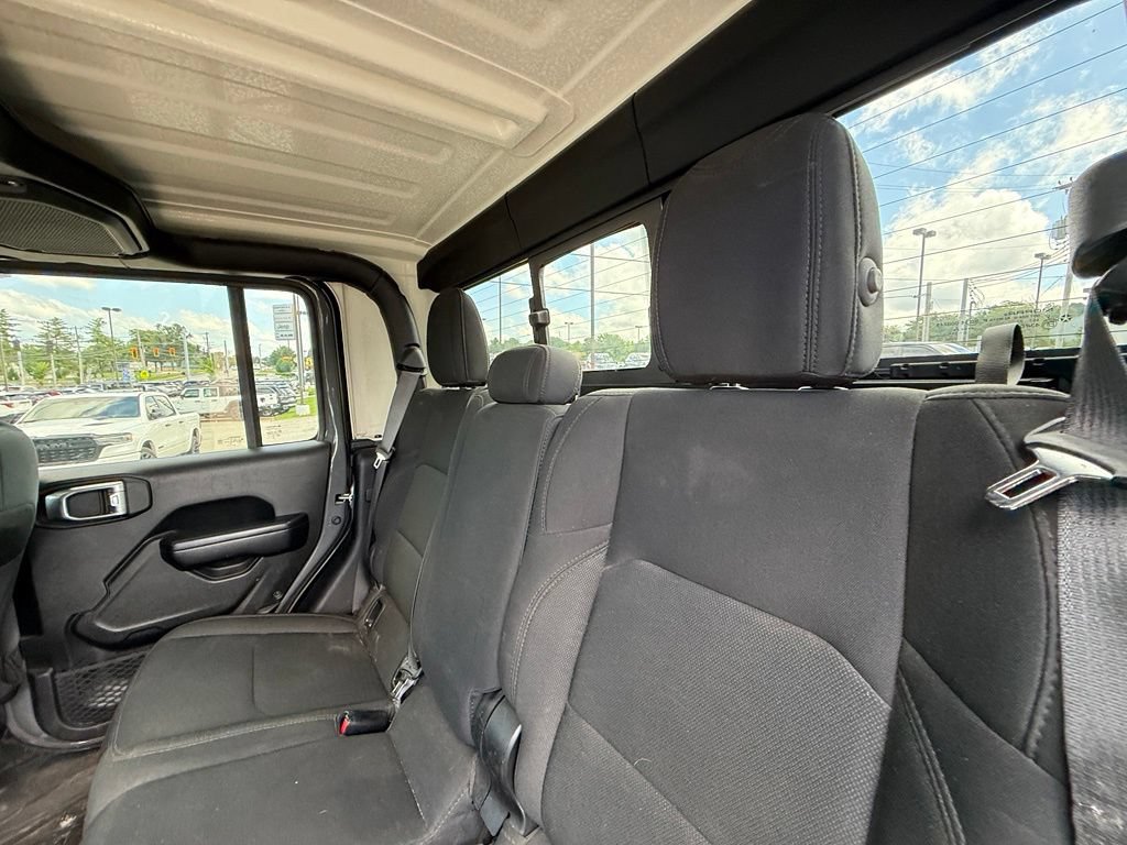 Used 2021 Jeep Gladiator Sport AWD/4WD image 24