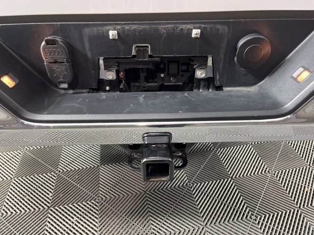 Used 2023 GMC Sierra 1500 SLT w/ SLT Convenience Package image 49