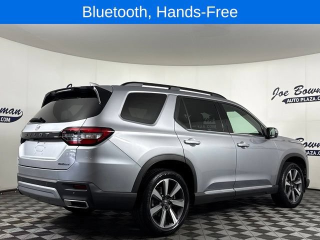 Used 2024 Honda Pilot Touring image 7