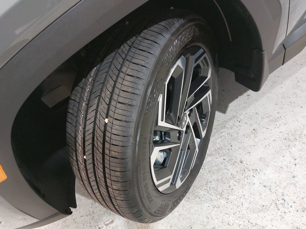 New 2026 Hyundai Tucson SEL Plus FWD image 32