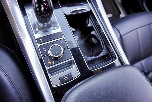 Used 2022 Land Rover Range Rover Sport HSE Silver Edition image 31
