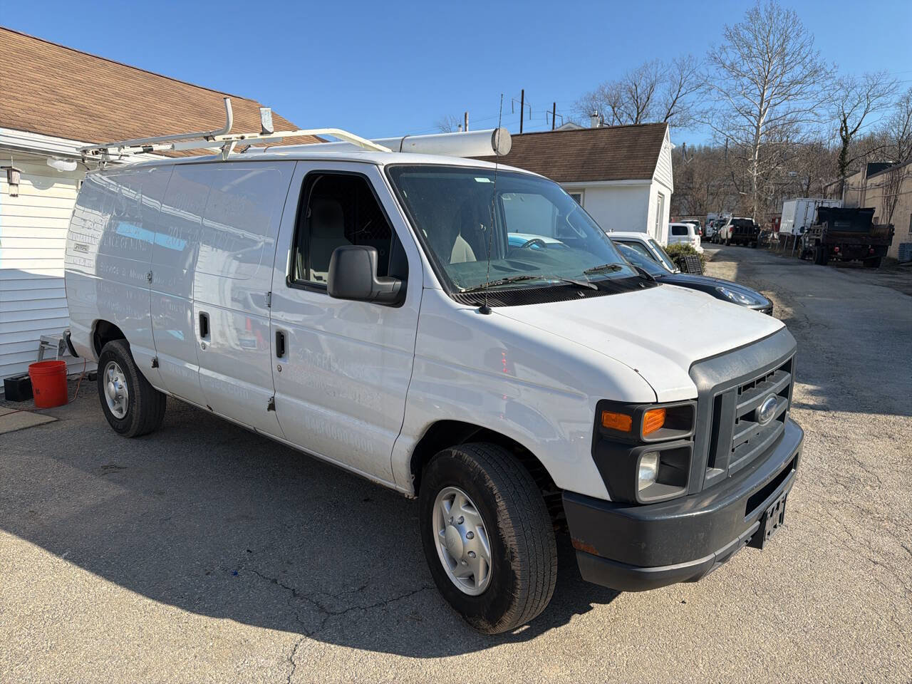 Used 2013 Ford E-250 and Econoline 250 w/ Commercial Cargo Van Pkg image 5