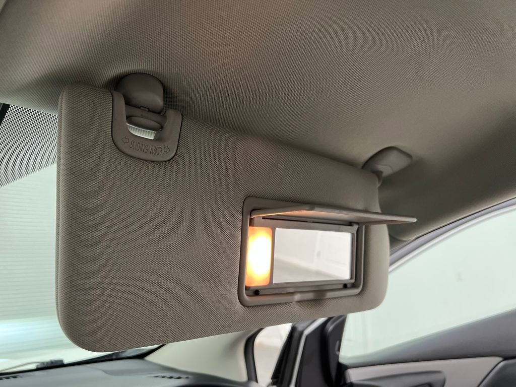 Used 2024 Nissan Murano SV image 62